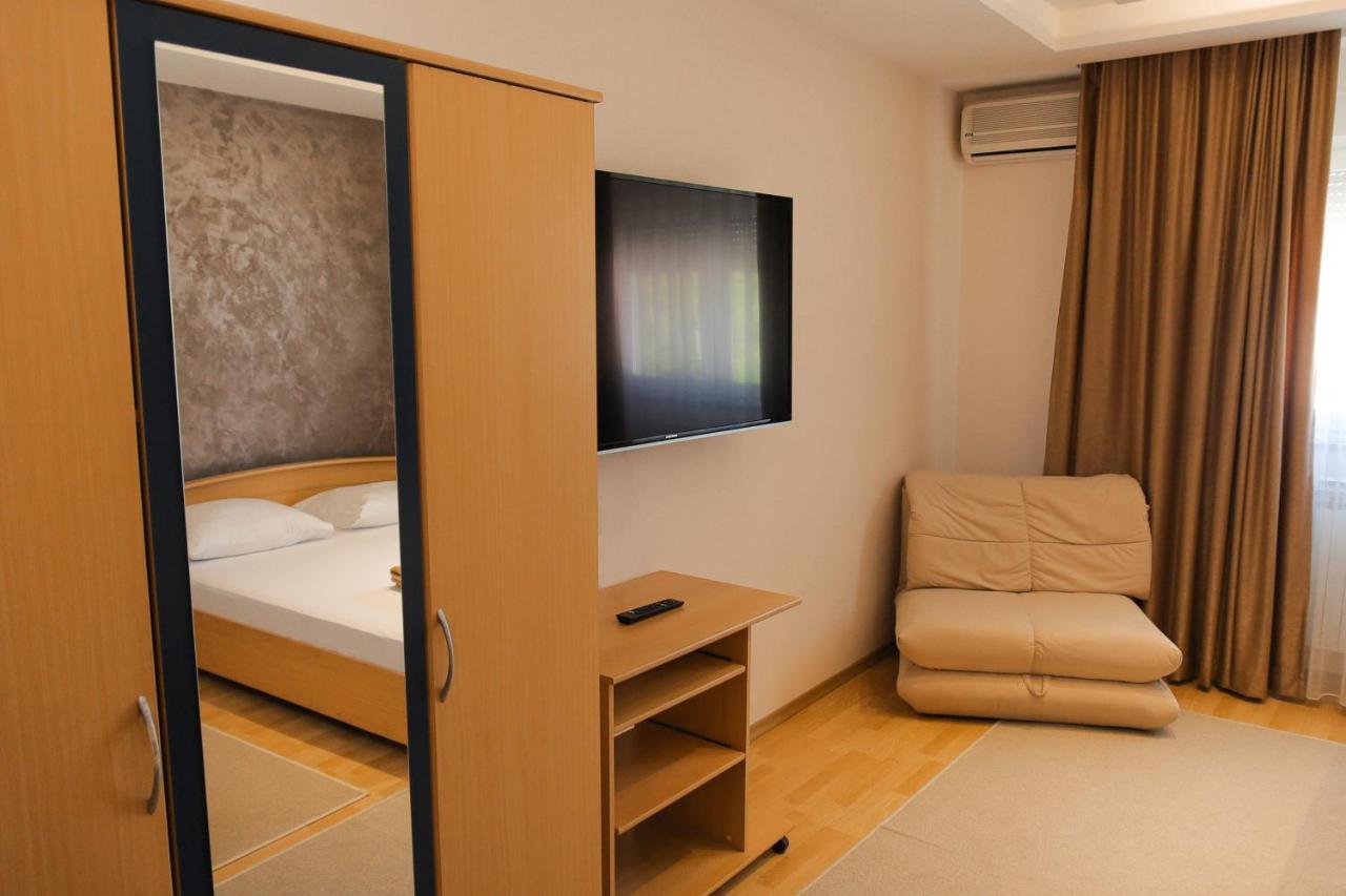 Motel Lav Čapljina Buitenkant foto